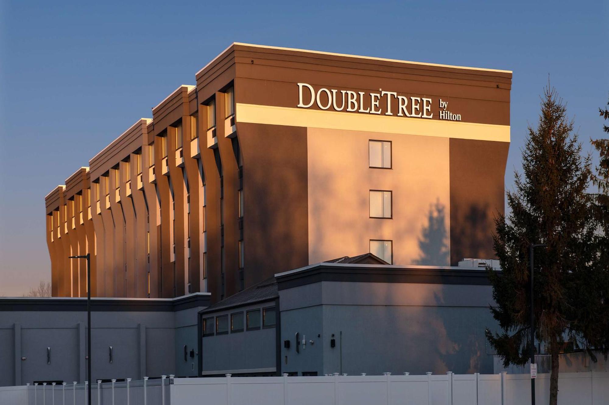 Rossmoor Doubletree By Hilton Monroe Township Cranbury酒店 外观 照片